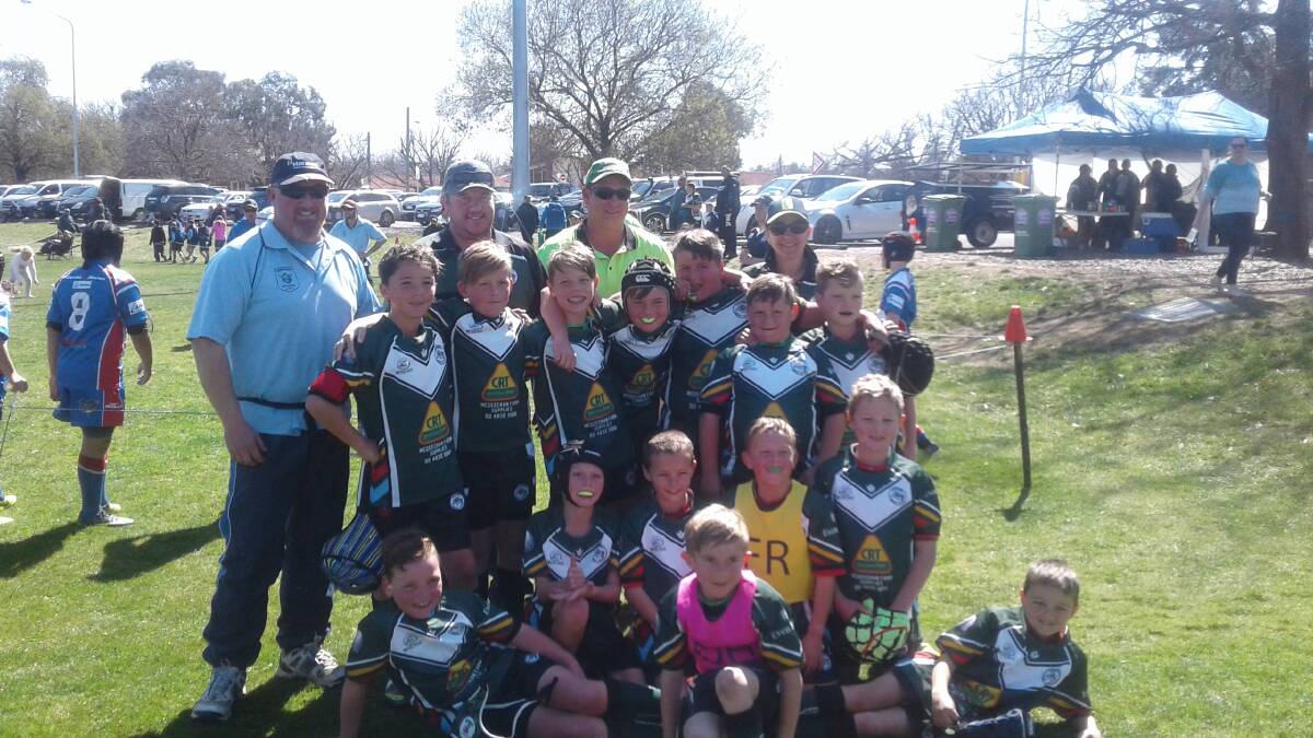 Under 10s: [Back]- Justin Rowles, Ray Kearney, Simon Lock and Kathryn Nagle. [Middle]Sam McGregor,Cody Tate, Luke Palmer, Oliver Cobally Staulton, Travis Rowles, Nathan Rowles, Wade Davis. [Front] Levi Woods, Lachlan Nagle, Myles Kearney, Rhys Seawalt. [Ground] Jay Knight, George Lee and Bradley Nagle. Photo supplied.