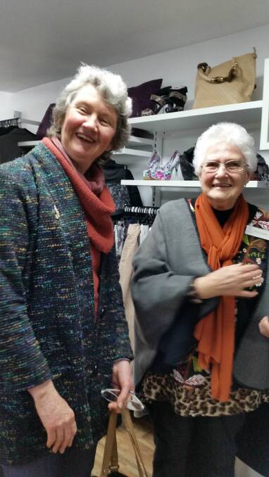 Crookwell VIEW club members Glenda Flint and Phyllis Laverty hunting for a bargain.