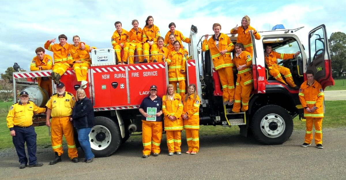 Back of truck: Aaron Needham, Adam Laverty, Teagan Plumb, Lachlan Skelly, Danielle McDonald, Sarah Lang, Melissa Jackson, Max O’Brien, Molly Slater, Anna Mitchell. Second cabin: Max Fairbank, Jake Butler, Adam Kleinig. Front of truck: Liam Carr. Front: Simon Lynch (Laggan Community Safety Assistant) Norm Fountain (Community Liaison Officer), Michelle Lees (Upper Lachlan Catering Co-ordinator), Tracy Anderson (Community Safety Assistant), Isabelle Toole, Kayla Croke and Daniel Gordon.