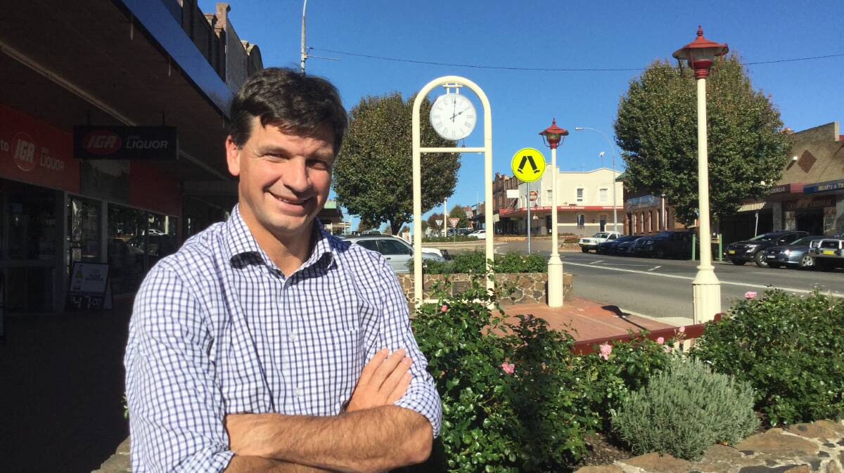 Federal Member for Hume Angus Taylor says “People want more local jobs. We are hearing residents are concerned about, “roads, jobs and telecommunications
