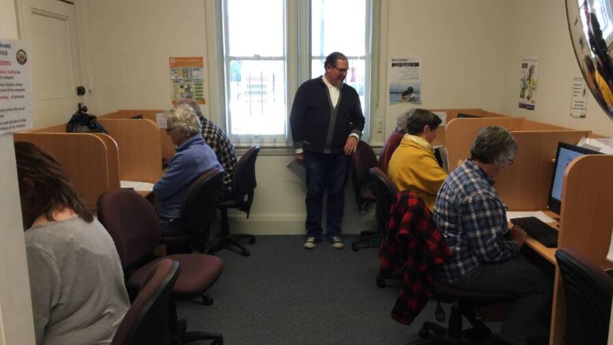 Dr Michael de Percy leading a workshop on Trove at the Gunning library last year. 