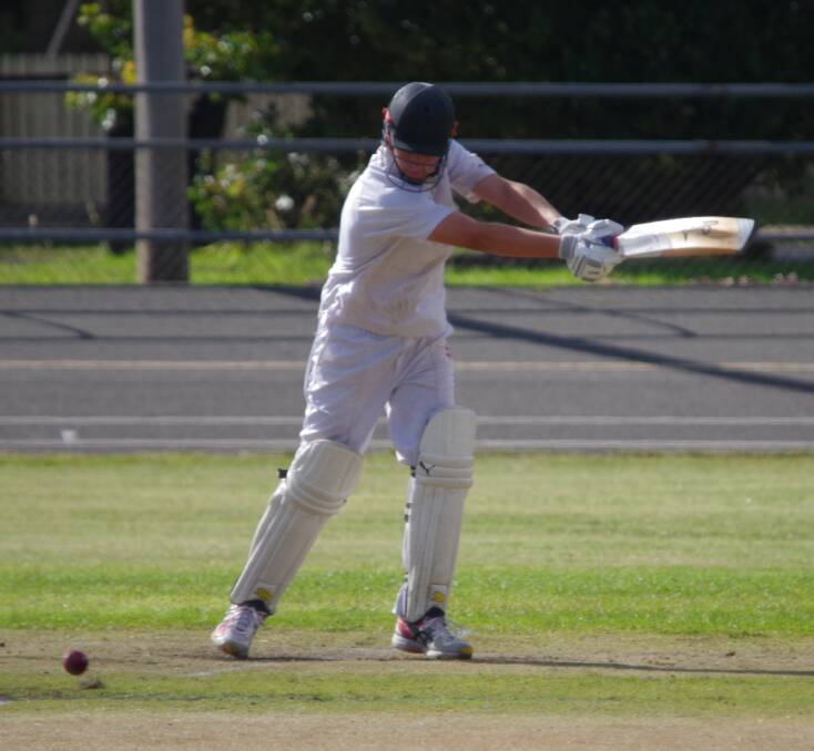 Sam Cramp batting for Crookwell in the final against Wollondilly under 16 on Seiffert Oval. Photo: Darryl Fernance