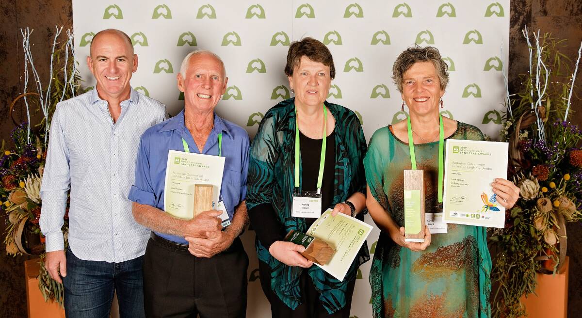 A leading role: Chief executive Local Land Services David Witherdin, finalist Don Durant, Kygole Landcare, Nerida Choker, Upper Lachlan Landcare and Lindy Davis accepting an award on behalf of Jane Ireland at the 2019 State and Territory Landcare Awards. Photo: Pennie Hall