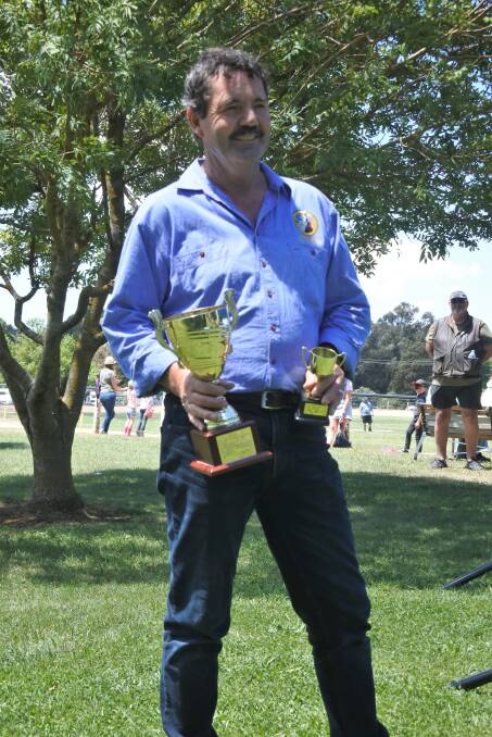 Kim George, 'the poultry king!', received an award for Outstanding Contribution to the Rural Industry (OCRI).