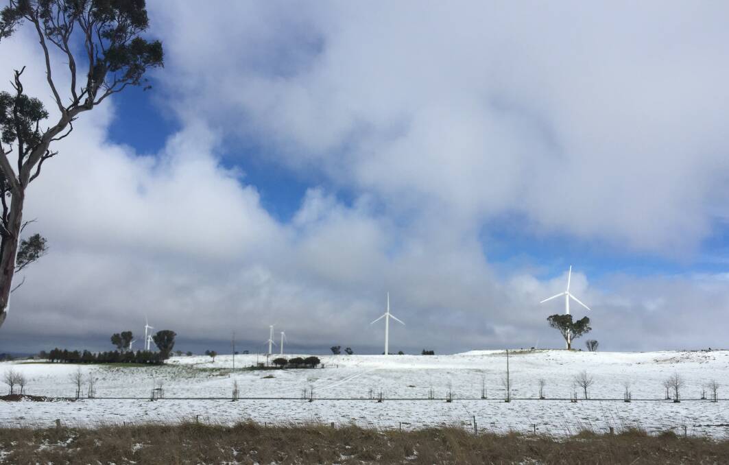Crookwell I: The Crookwell I Wind Farm in the recent snow. Photo Clare McCabe.