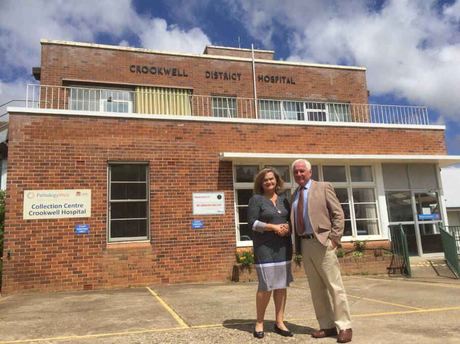 Candidate for Goulburn Wendy Tuckerman with Mayor John Stafford at the Crookwell District Hospital. 