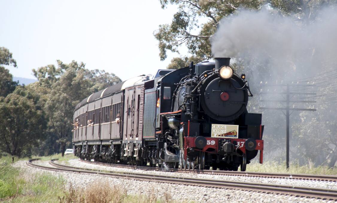 Steam locomotive 5917 will pass through Gunning.