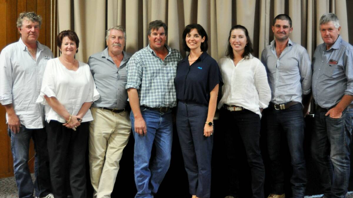LONG WOOL FINALISTS: Shannon Arnall of Carinya; Brad and Maria Cartwright of Kempton; Daniel Fitzell of Flowerburn; sponsor Adele Fiene, ANZ Agribusiness specialist; judges Georgia Waters and Alan McCormack; and Brian Anderson of Lower Sylvia Vale. Photo: Hannah Sparks